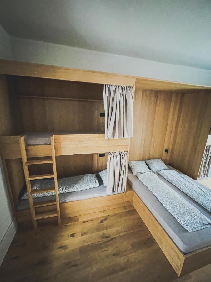 Ruttner Suite Веспрем Экстерьер фото